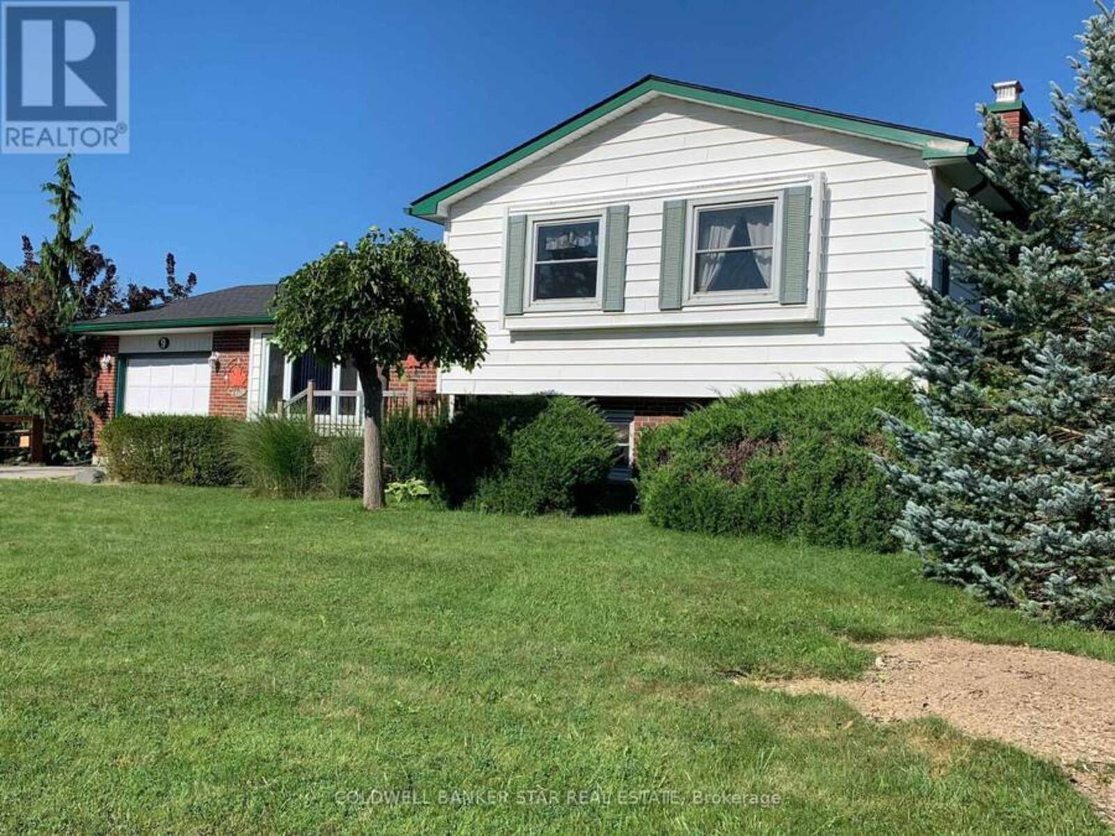 9 LAKEVIEW CIRCLE, St. Thomas, Ontario N5P 4B3