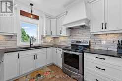 90 SHAW VALLEY DRIVE | St. Thomas Ontario | Slide Image Fifteen