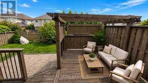 882 KETTLERIDGE STREET | London Ontario | Slide Image Eighteen