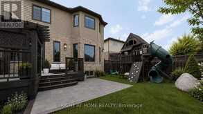 882 KETTLERIDGE STREET | London Ontario | Slide Image Nineteen