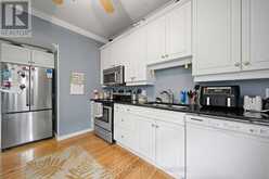 98 CENTRAL AVENUE | London Ontario | Slide Image Twelve