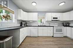 37 MINCING LANE | London Ontario | Slide Image Twelve