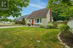37 MINCING LANE | London Ontario | Slide Image One