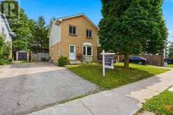 33 ASHLEY CRESCENT | London Ontario | Slide Image One
