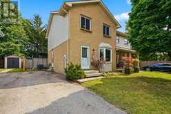 33 ASHLEY CRESCENT | London Ontario | Slide Image Eight