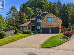 39 HUTCHINSON PLACE Woodstock Ontario, N4S 8V9