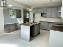1604 CHICKADEE TRAIL | London Ontario | Slide Image Thirty-three