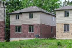 1604 CHICKADEE TRAIL | London Ontario | Slide Image Two