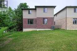 1604 CHICKADEE TRAIL | London Ontario | Slide Image Six