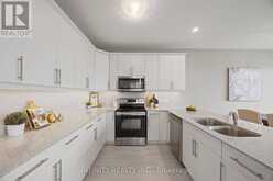 2460 IRISH MOSS ROAD | London Ontario | Slide Image Nine