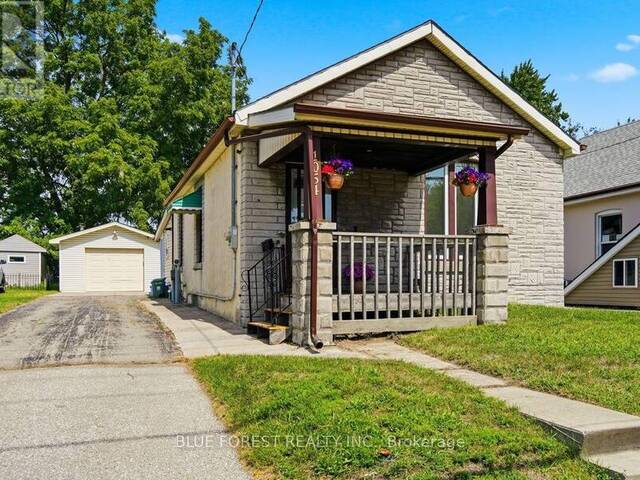1054 FLORENCE STREET London Ontario, N5W 2M8 - 2 Bedrooms Home For Sale