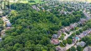 176 OPTIMIST PARK DRIVE | London Ontario | Slide Image Forty-seven