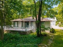 33 FOREST AVENUE Grand Bend Ontario, N0M 1T0