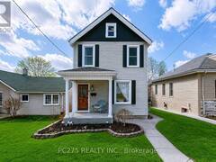 92 WALNUT STREET Paris Ontario, N3L 2J7