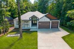 10175 MERRYWOOD DRIVE | Grand Bend Ontario | Slide Image Forty