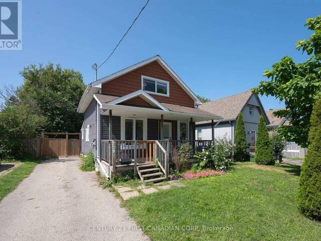 229 ST JULIEN STREET London Ontario, N5Z 2N2 - 2 Bedrooms Home For Sale
