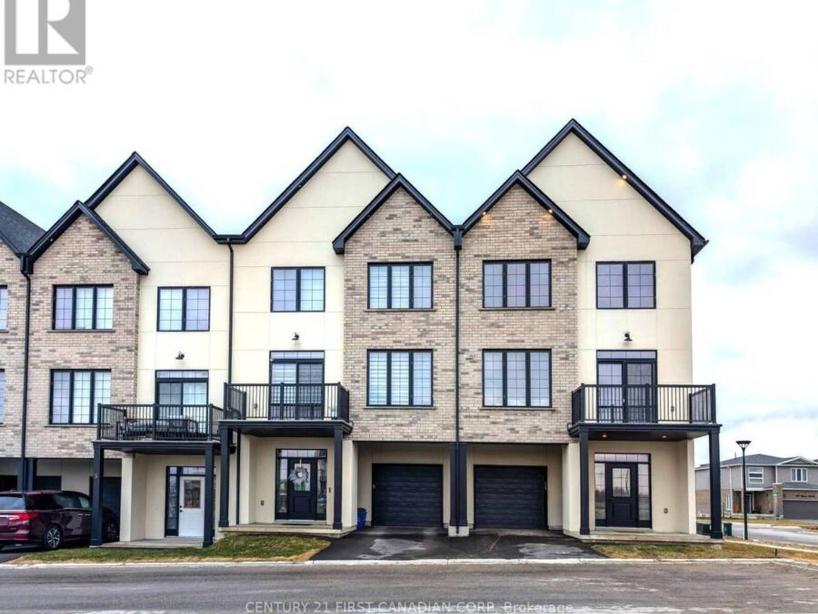 38 - 235 KENNINGTON WAY, London, Ontario N6L 0J7