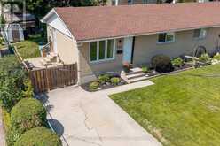 242 RAPLEY STREET | Strathroy-Caradoc Ontario | Slide Image Three