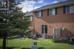 3 - 190 FLEMING DRIVE | London Ontario | Slide Image Twelve