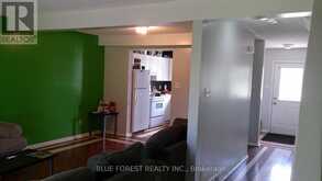 3 - 190 FLEMING DRIVE | London Ontario | Slide Image Six