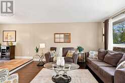 99 INVERARY CRESCENT | London Ontario | Slide Image Six