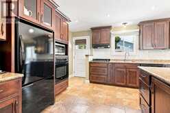 99 INVERARY CRESCENT | London Ontario | Slide Image Eight