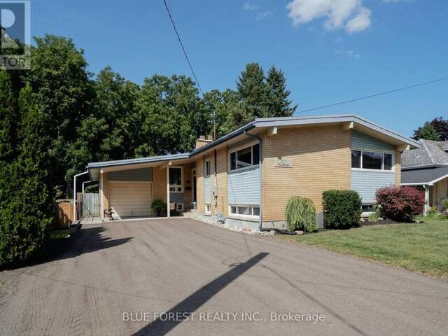 273 SAULSBURY STREET Strathroy-Caradoc Ontario, N7G 2B1 - 5 Bedrooms Home For Sale