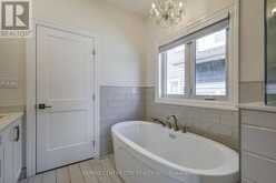 62 TALBOT GROVE LANE | Talbotville Ontario | Slide Image Sixteen