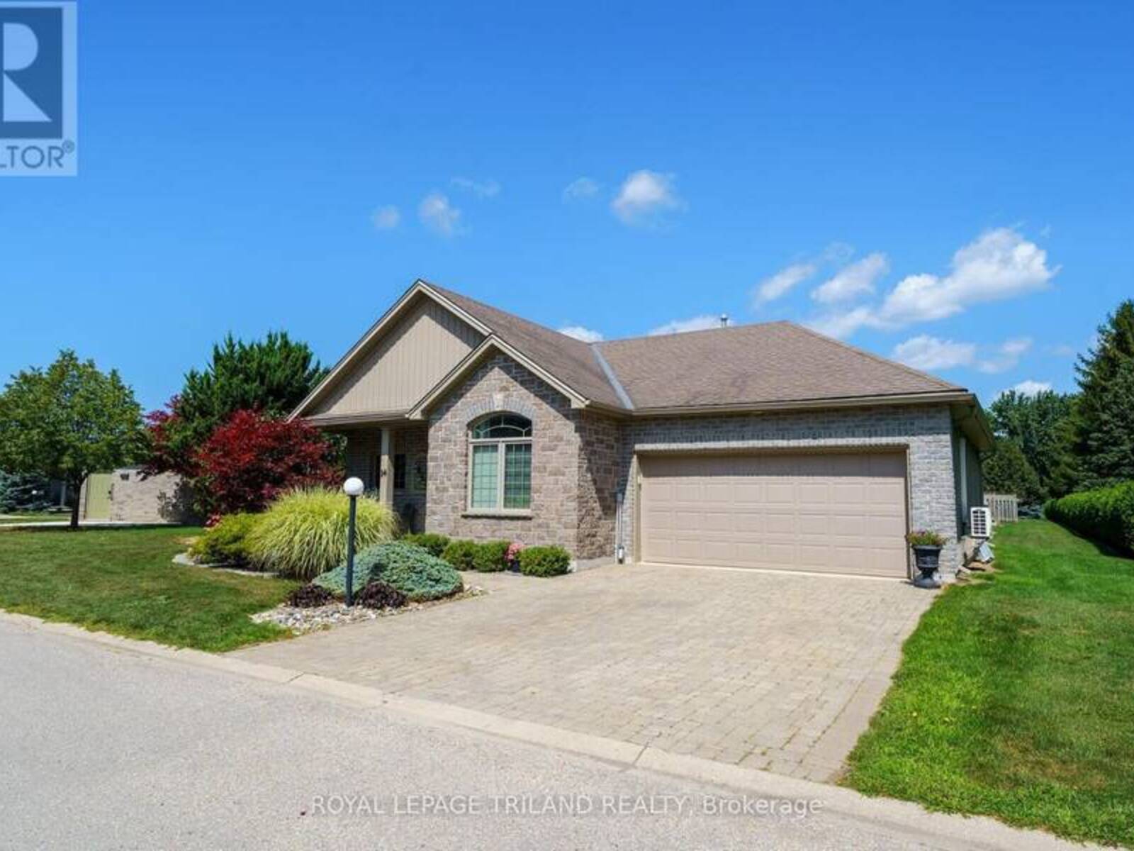 15 - 14 CONRAD DRIVE, Bluewater, Ontario N0M 2T0