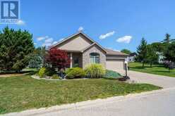 15 - 14 CONRAD DRIVE | Bluewater Ontario | Slide Image Two
