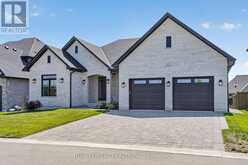 424 WARNER TERRACE | London Ontario | Slide Image Two