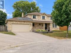 935 COUNTRY CLUB PLACE London Ontario, N6C 5R5