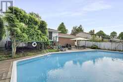 43 FINSBURY CRESCENT | London Ontario | Slide Image Forty