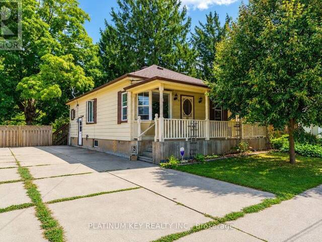 90 ANDREW STREET Exeter Ontario, N0M 1S1 - 3 Bedrooms Home For Sale