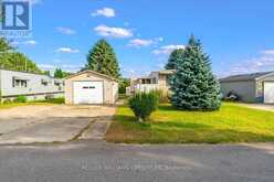 8 STEWART STREET | Strathroy-Caradoc Ontario | Slide Image Three