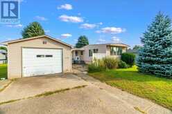 8 STEWART STREET | Strathroy-Caradoc Ontario | Slide Image Four