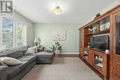 58 DISSING CRESCENT | London Ontario | Slide Image Sixteen