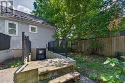 24 FAIRVIEW COURT | London Ontario | Slide Image Thirty