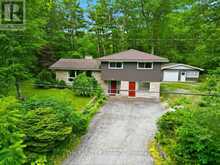 48 LAKE ROAD | Grand Bend Ontario | Slide Image Nine