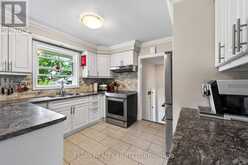 26 QUEEN STREET | Strathroy-Caradoc Ontario | Slide Image Thirteen
