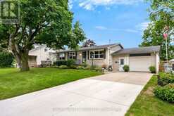 26 QUEEN STREET | Strathroy-Caradoc Ontario | Slide Image Two