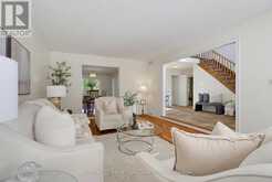 23 SHETLAND CRESCENT | London Ontario | Slide Image Eight