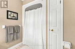 66 COBBLESTONE STREET | London Ontario | Slide Image Twenty-five