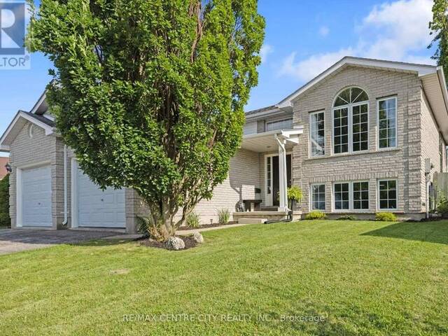 52 DONKER DRIVE St. Thomas Ontario, N5P 4J1 - 5 Bedrooms Home For Sale