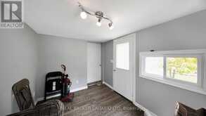 74 STERLING STREET | London Ontario | Slide Image Seventeen