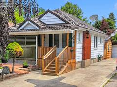 74 STERLING STREET London Ontario, N5Y 1Y7