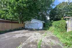 83 THORNTON AVENUE | London Ontario | Slide Image Thirteen