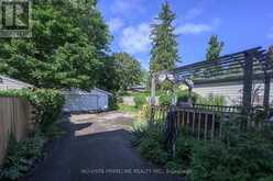 83 THORNTON AVENUE | London Ontario | Slide Image Nineteen