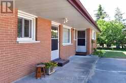 27 HILL STREET | Grand Bend Ontario | Slide Image Five