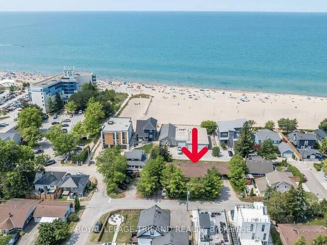27 HILL STREET Grand Bend Ontario, N0M 1T0 - Multi-family Home For Sale